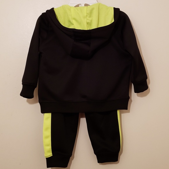 💥Nike Dri-Fit Sweatshirt/Pants Set  Size 18M - Picture 5 of 5